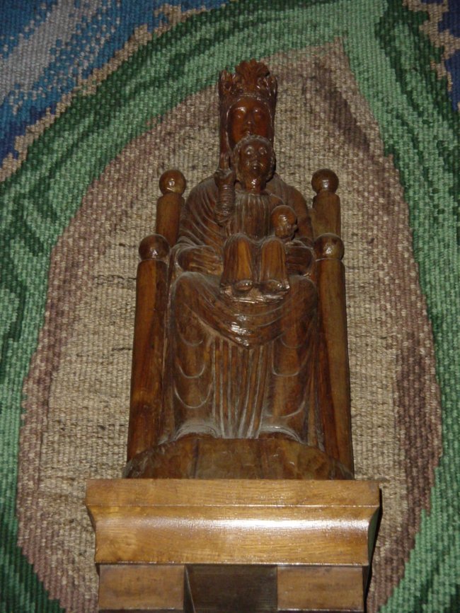 Madonna Nera de Notre-Dame-de Sous-Terre